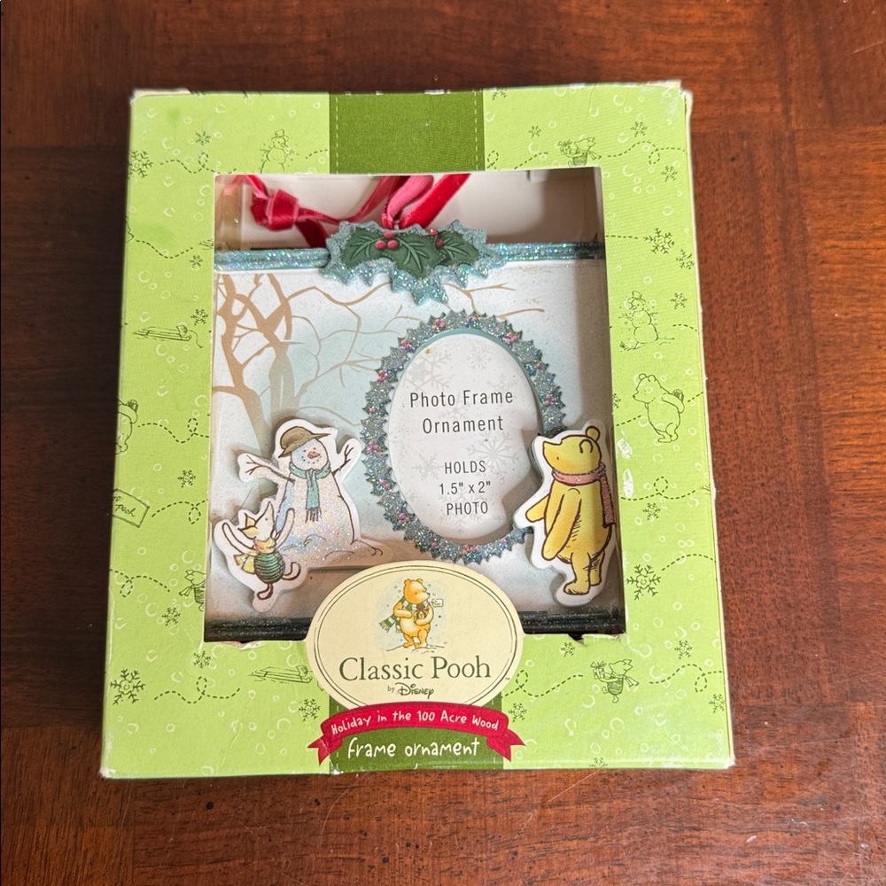 Classic Pooh by Disney Winnie the Pooh Frame Christmas Ornament New